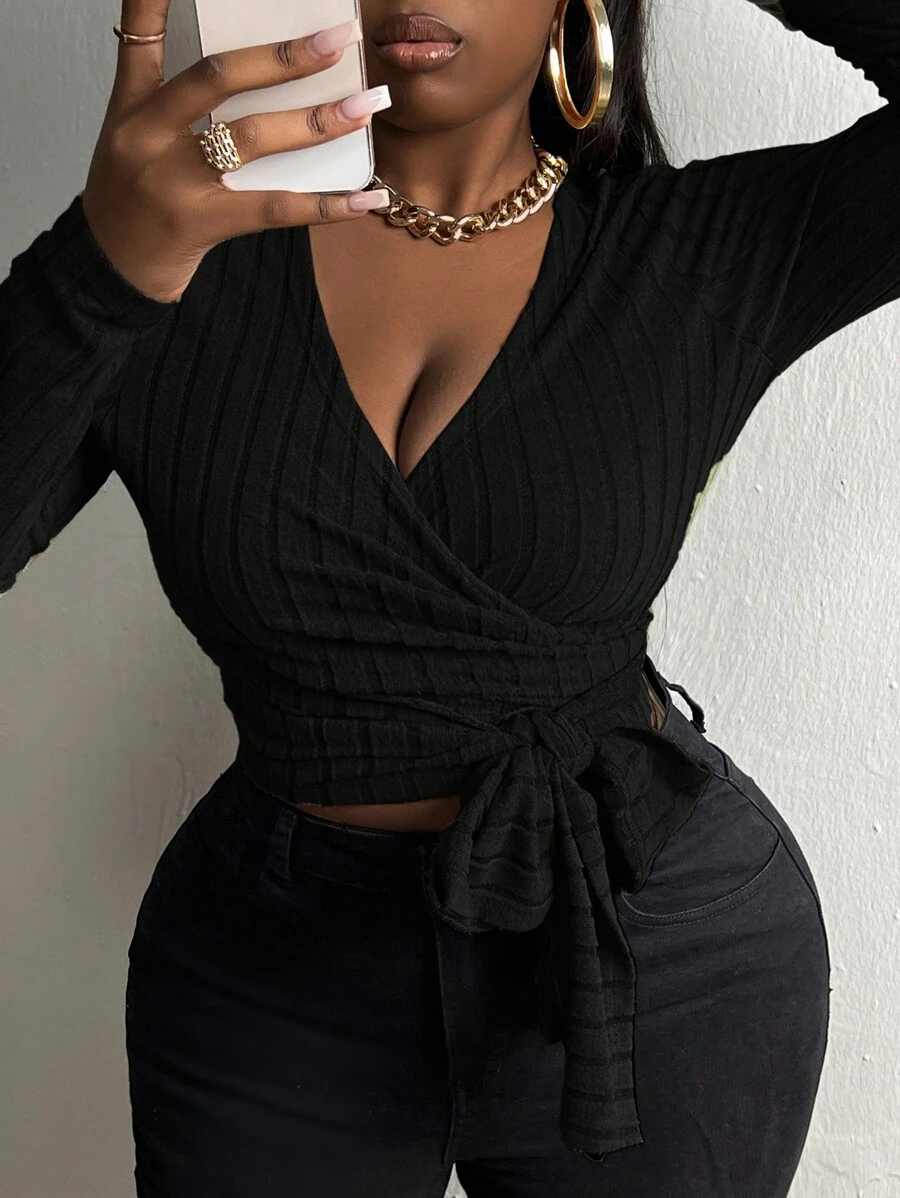 Slaydiva Plus Surplice Neck Knot Front Crop Tee - Black - View 1