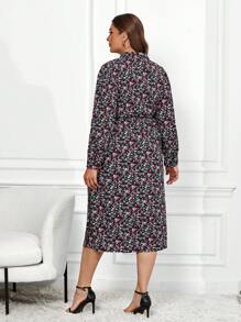 SHEIN Clasi Vestido de talla grande con estampado floral menudo
