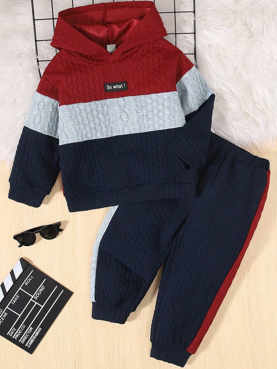 2 Miếng Chàng trai trẻ Giải trí Thoải mái Đúng mốt Đơn giản Mềm mại Thực tế Ấm áp Khối màu Kết cấu Chất vải Với Trang trí Huy hiệu Hoodie Và Textured Chất vải Vá lại Quần thể thao  Thích hợp Đối với Mùa thu Và Mùa Đông - Màu Đỏ Sâu - Xem 1