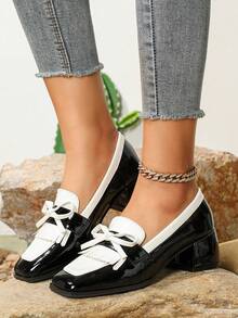 Của phụ nữ Retro Dày gót chân Giày đế bệt Với Chóp giầy hình vuông - Đen và trắng - Xem 2