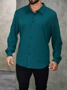 Manfinity Homme Men Plus Solid Button Up Shirt, Plain Urban Long Sleeve Collar Regular Shirt - Green - View 4