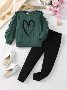 SHEIN Young Girl Heart Print Ruffle Trim Raglan Sleeve Sweatshirt & Leggings
