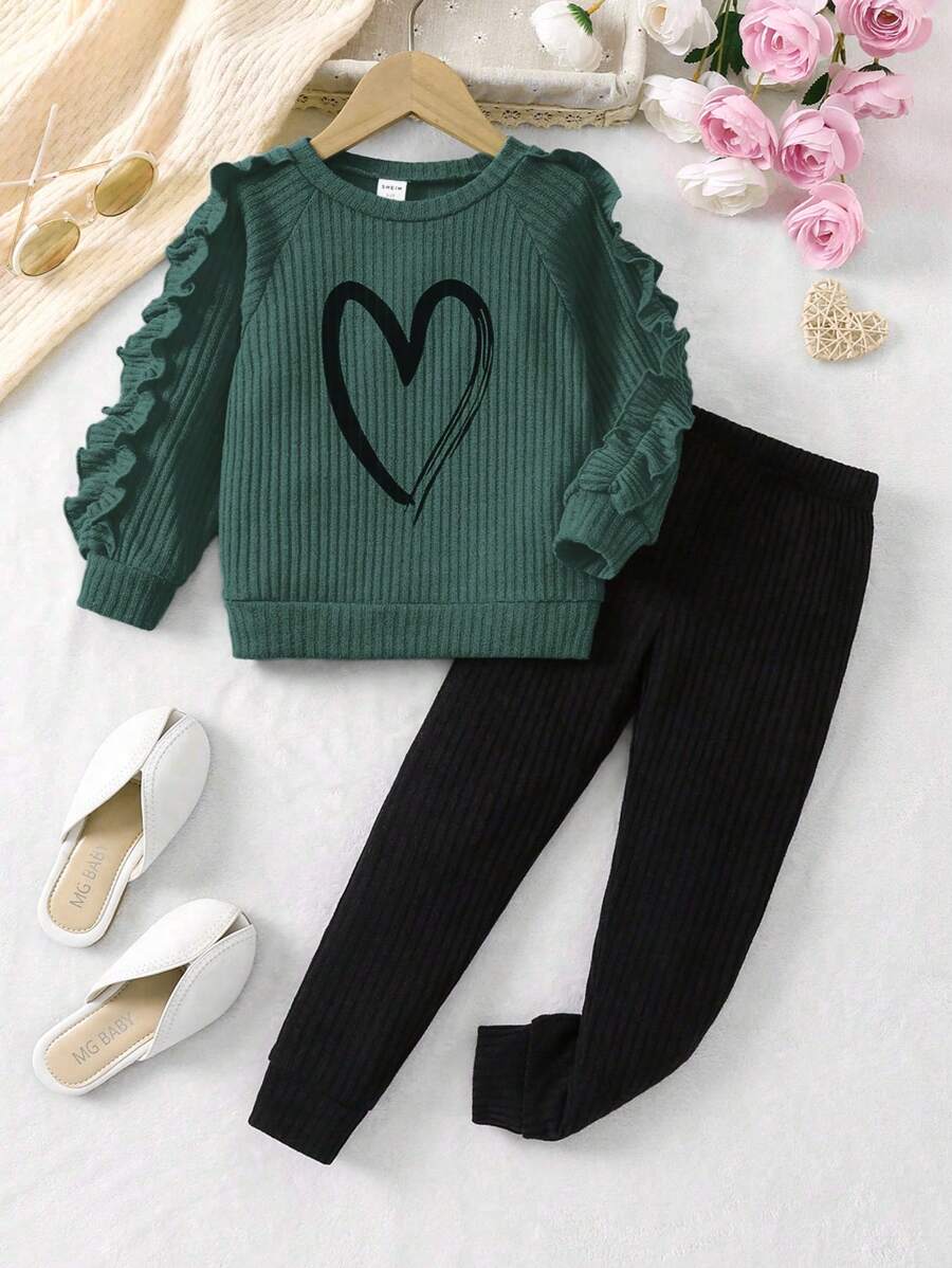SHEIN Young Girl Heart Print Ruffle Trim Raglan Sleeve Sweatshirt & Leggings