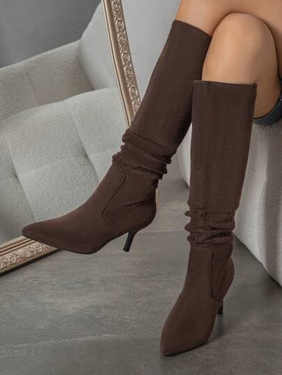 Botas altas elegantes de tacón fino para fiesta, botas altas de moda europea y americana para mujer en otoño e invierno, botas de punta con pliegues y calcetines, de gamuza y cuero con cierre, botas marrones, tacón de gatito