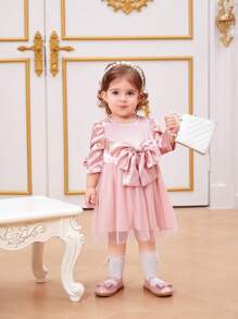 SHEIN 嬰幼兒女寶寶優雅的緞帶蝴蝶結+網紗褶皺長袖洋裝 - 粉色 - 查看 1