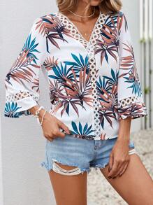 SHEIN VCAY Tropical Print Guipure Lace Insert Blouse