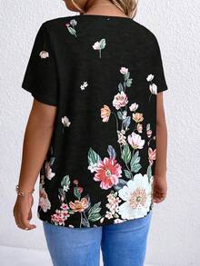Camiseta De Manga Corta Con Cuello En V Y Estampado Floral De Talla Grande - Negro - Ver 2
