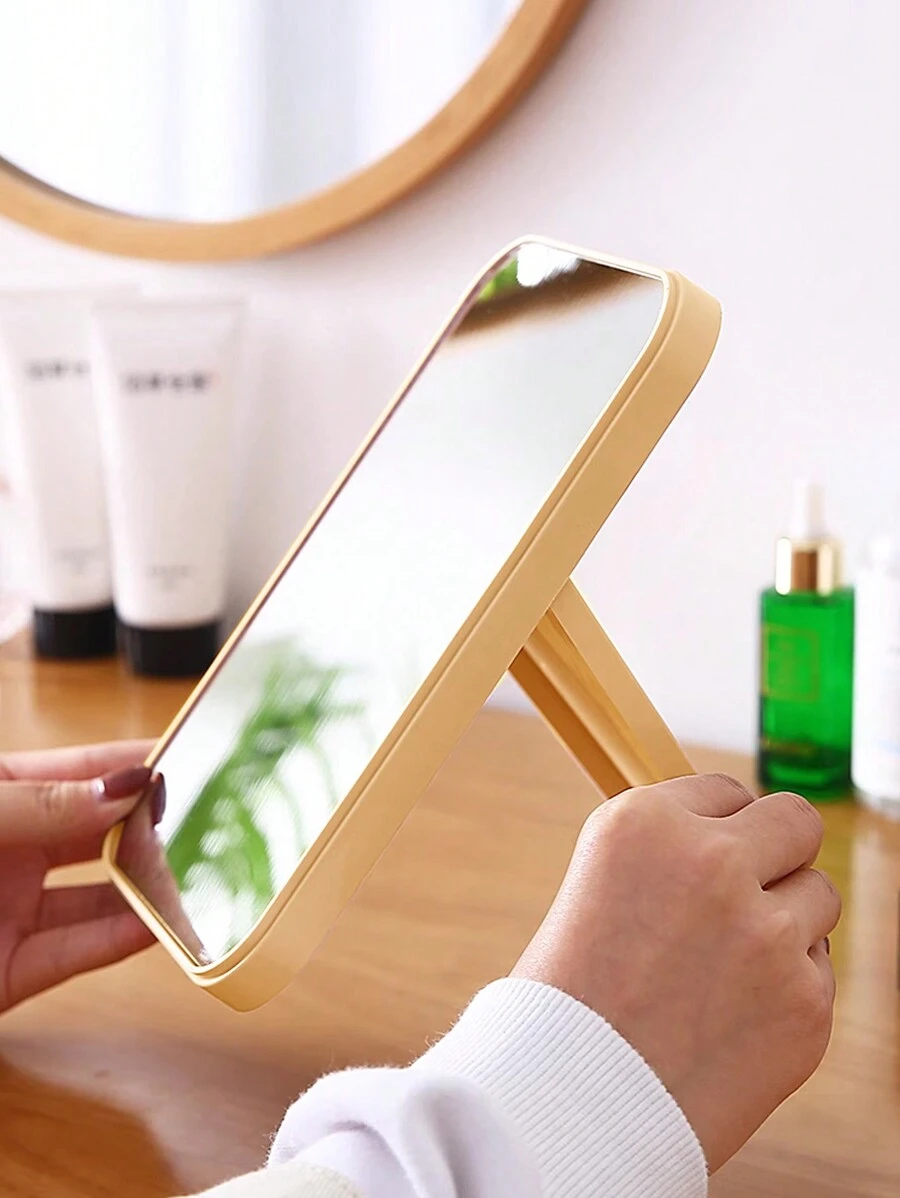 可折叠便携桌面化妆镜，适合学生、宿舍、旅行——送给女友、母亲、女性的完美礼物。也可用于梳妆台、客厅、卧室、浴室等家居装饰，是旅行、婚礼、派对、生日、送给男士、父母、挚友、老师、新年礼物的理想之选。此外，它还是一个有趣的礼物，可用于化妆、家居装饰、梳妆台、旅行、卧室等场合。这款化妆镜价格实惠，是化妆配件、化妆工具、旅行用品、卧室用品、化妆配件、镜子、梳妆镜、圣诞礼物等的理想选择。 - 黃色 - 查看 1