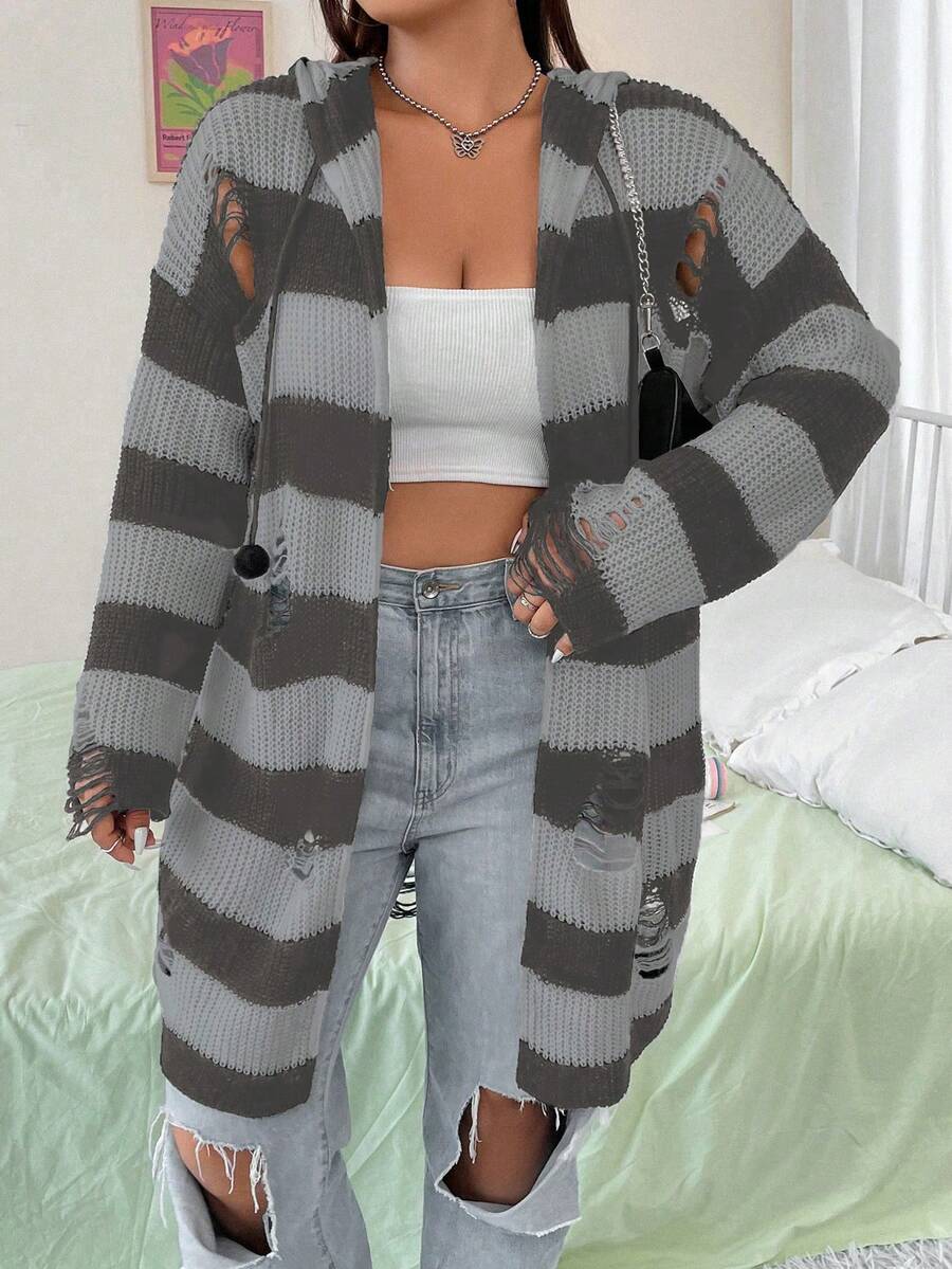 Flirla 加大碼條紋撕破式飛肩連帽長外套 - 彩色 - 查看 1