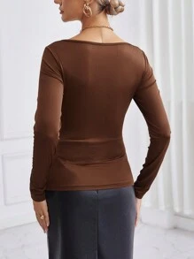 SHEIN Privé Playera Para Damas Con Pliegues Y Fruncidos En Color Sólido