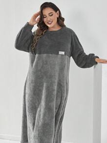 Mulvari 加大尺碼彩塊拼接細節下垂肩毛衣連衫裙保暖服 - 淺灰色 - 查看 5