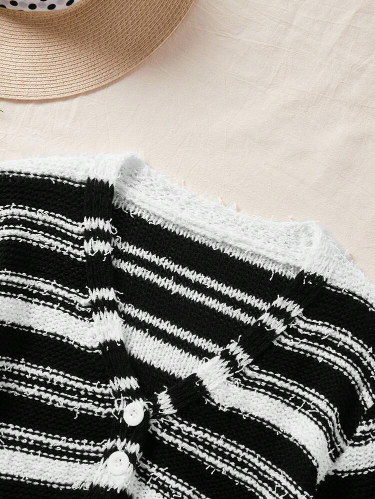 Striped Pattern Button Front Crop Cardigan
