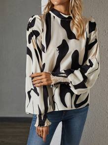 Chiquease Women's Black And White Decorated Long Sleeve Shirt
