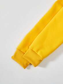 SHEIN Con trai Giải trí Trang phục trên phố Mặt In Áo nỉ Và Quần Chạy bộ Bộ - Màu vàng - Xem 4