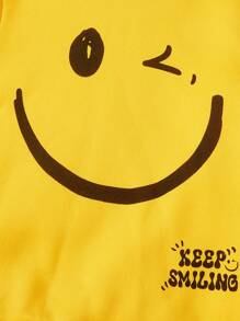 SHEIN Con trai Giải trí Trang phục trên phố Mặt In Áo nỉ Và Quần Chạy bộ Bộ - Màu vàng - Xem 3