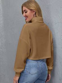 SHEIN Essnce 高領落肩袖短款T恤 - 摩卡棕 - 查看 2