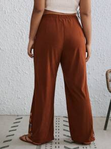 SHEIN VCAY Plus Floral Embroidery Flare Leg Pants - Brown - View 2