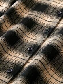 SHEIN CURVE+ Plus Size Women's Plaid Shirt - Multicolor - View 4