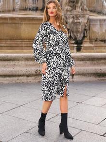 SHEIN Frenchy Women's Geometric Printed Slit Dress - Black and White - View 5