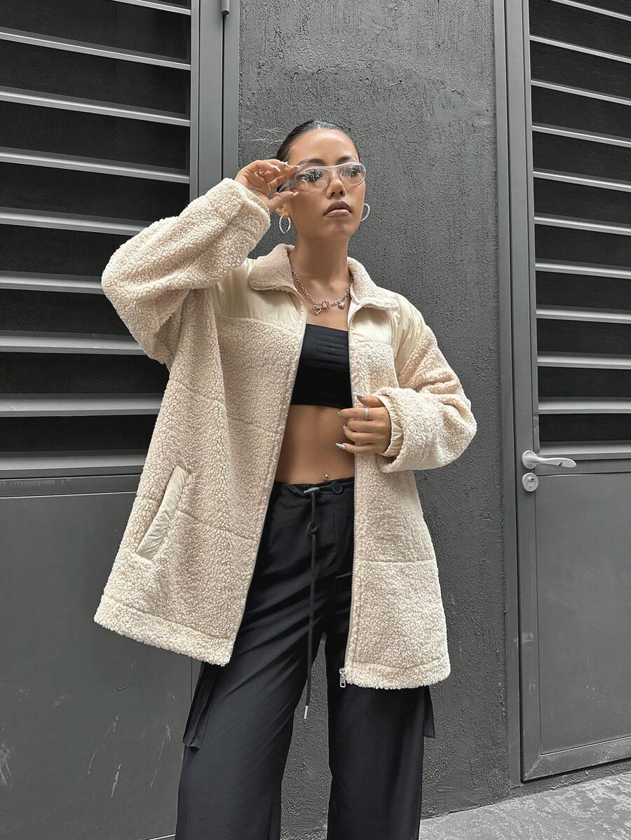 SHEIN Unity Của phụ nữ Quay xuống Vòng cổ Thả vai áo - Màu Khaki - Xem 1