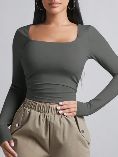 SHEIN BAE Camiseta crop de cuello cuadrado fruncido lateral