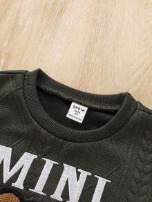 SHEIN 小女孩小熊貼布上衣休閒褲套裝 - 墨綠色 - 查看 6