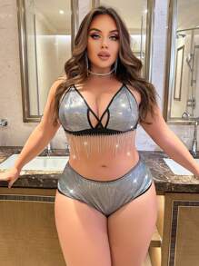 2pcs/Set Plus Size Fashion Metal Fringe Decorated Wireless Bra And Panties Set - Grey - View 1