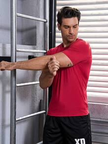 Manfinity Sport Corelite Men's Letter Printed Sports T-shirt