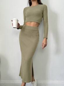 RueChic Ribbed Crop Top And Side Split Skirt Set - Green - View 4