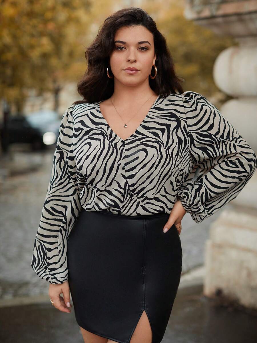 SHEIN Frenchy Của phụ nữ Kích thước lớn In toàn bộ Cổ chữ V Áo sơ mi Với Tay áo lồng đèn - Nhiều màu - Xem 1