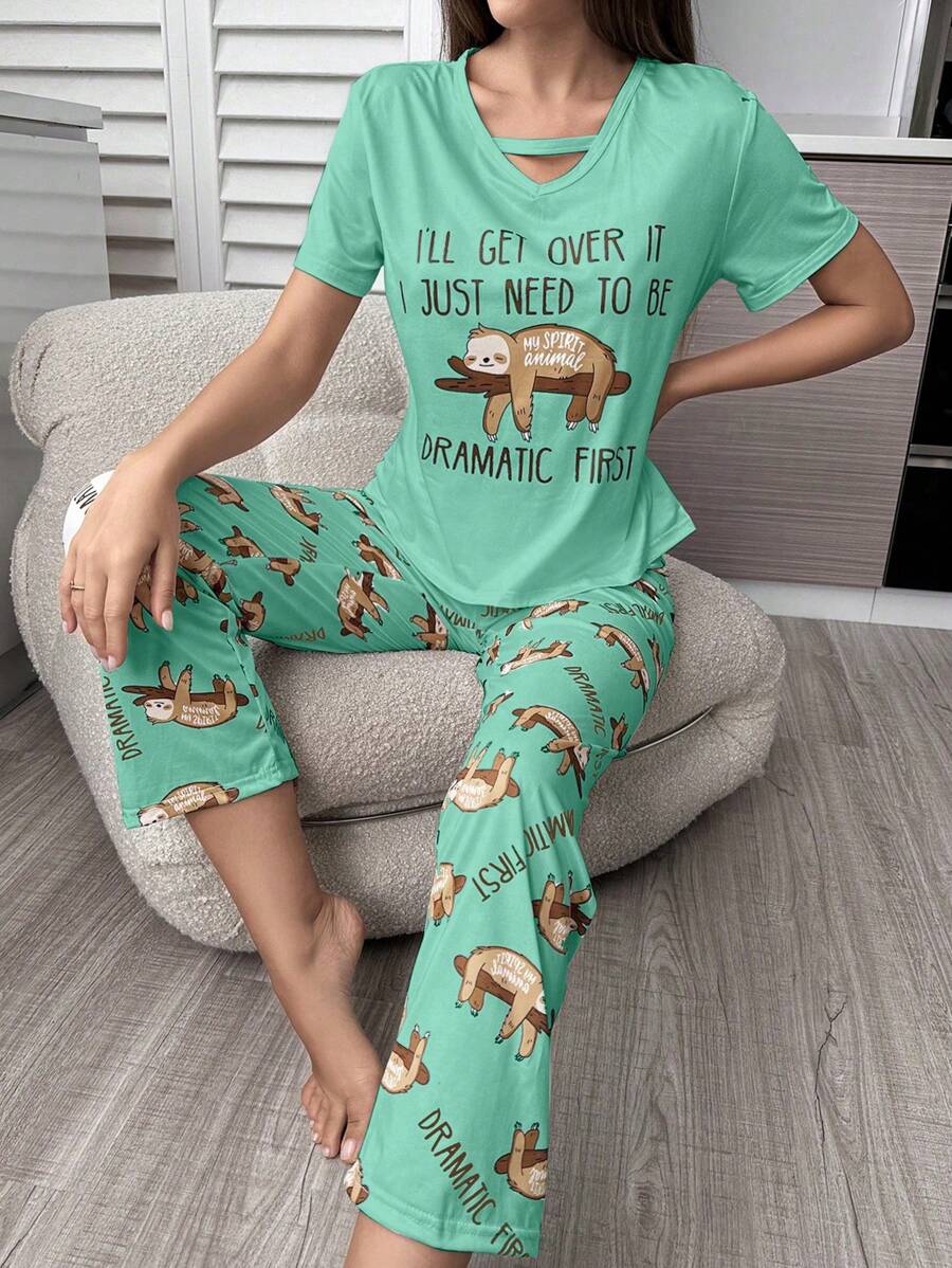 Cartoon And Letter Patterned Pajama Set