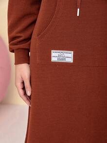 Mulvari Slogan Graphic Drop Shoulder Ruffle Hem Drawstring Hooded Dress - Mocha Brown - View 4