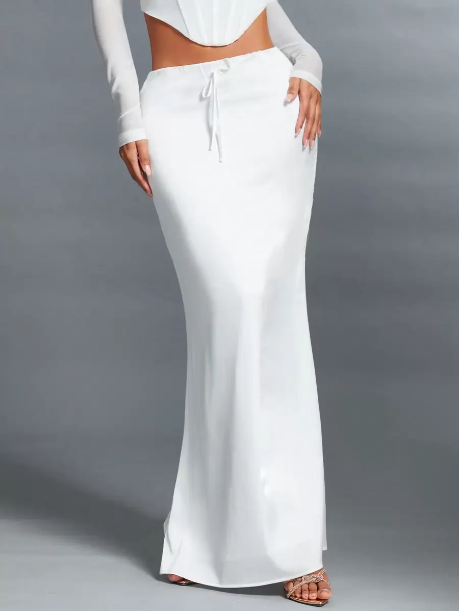 SHEIN BAE 白色缎面美人鱼裙摆半身裙，低腰优雅蝴蝶结派对圣诞装 - 白色 - 查看 1