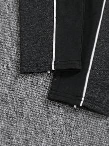 SHEIN 補間女孩字母刺繡連帽衫、拼布背心、長褲運動三件套 - 黑與白 - 查看 6
