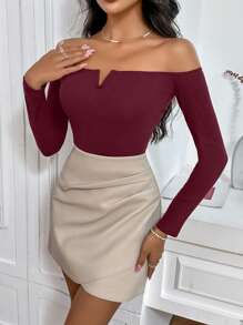 Firerie 女士肋紋針織純色束身t恤,帶有單肩領口 - 酒紅色 - 查看 3