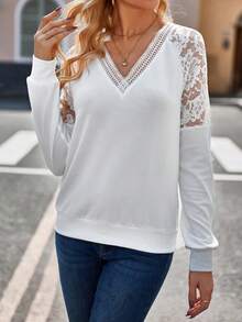 SHEIN LUNE Contrast Lace Raglan Sleeve Sweatshirt - White - View 4