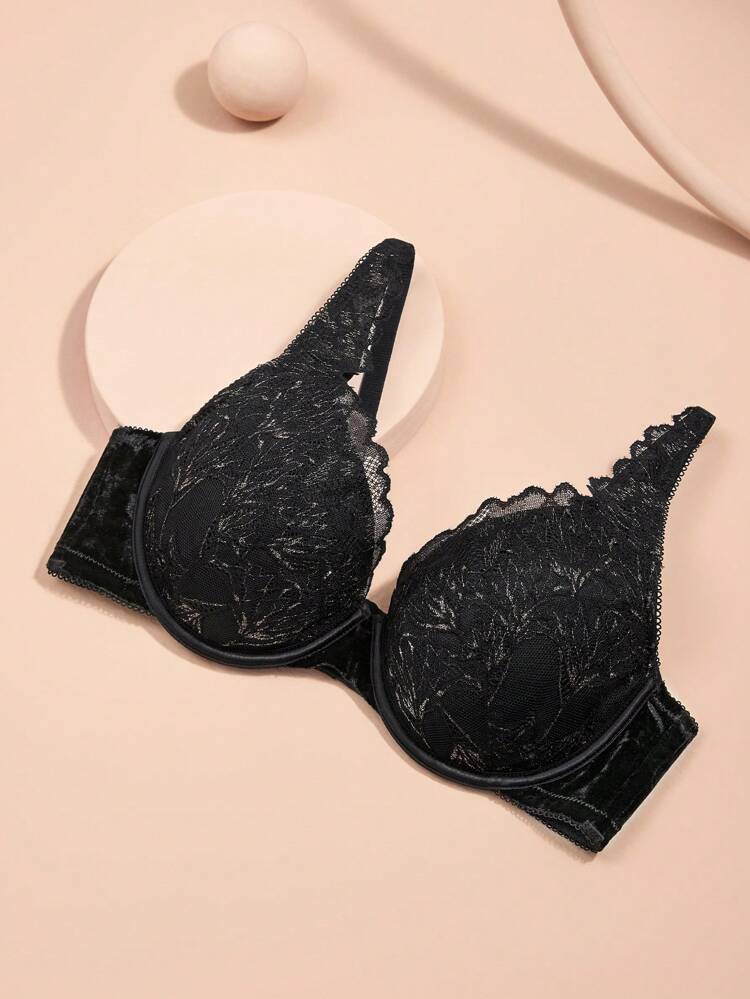 Plus Black Lingerie Lounge Curve Velvet Lace Plunge Lightly Lined Bra