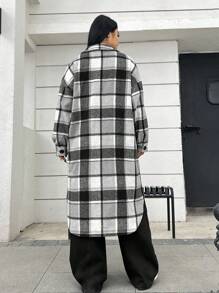 SHEIN EZwear 大尺碼女士黑白格紋編織羊毛外套 - 黑與白 - 查看 2