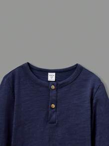 Young Boy Casual Comfortable Button-Up Solid Color Long Sleeve T-Shirt - Multicolor - View 7