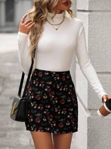 Breezaya Floral Printed Straight Skirt
