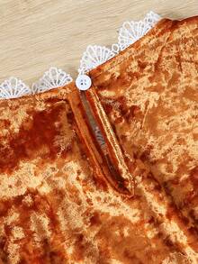 SHEIN Cô gái Nhung & Ren Nối Đầm Với Vàng Kim cương Đối với Mùa Thu /đông - Vàng - Xem 5