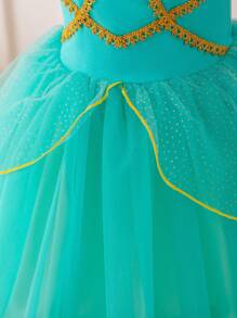 SHEIN Glamorique Kids Mother's Day Gift Mommy And Me Outfits Girls' Dress Four Seasons Princess Style Dress Elegant Suitable For Parties, Birthday Parties, Large Events, Performances, Etc. Strap Out Shoulder Dress Green Mesh Dress - Green - View 6