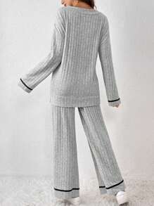 SHEIN Frenchy 女式下垂肩t恤和長褲套裝