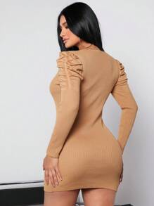 SHEIN SXY 女士修身毛衣連身裙,配有膨脹袖