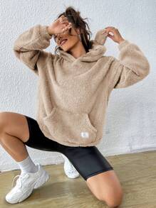 SHEIN EZwear 字母貼布袋鼠口袋落肩袖毛絨帽衫 - 杏色 - 查看 4