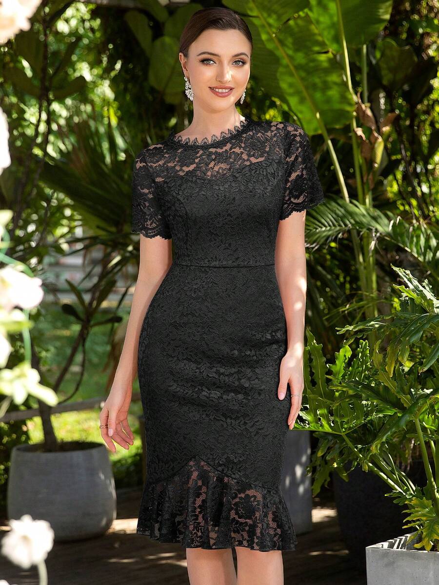 MIUSOL 美人鱼下摆花卉蕾丝紧身鸡尾酒连衣裙 - 黑色 - 查看 1