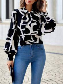 SHEIN Privé 繫帶領口燈籠袖上衣 - 彩色 - 查看 3