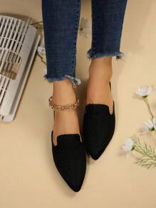 2025 Autumn Oversize 35-45 Women's Pointed Toe Slip-On Flats, Gold Color, Low Heel, Outdoor & Daily Wear PU Leather Soft Sole Moccasins Flat Shoes, Fit With Dresses, Slip On Design,Mule - Black - View 5