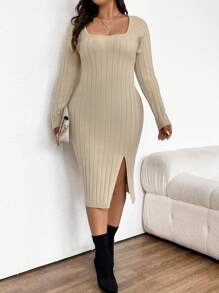 SHEIN Frenchy Kích thước lớn Cổ vuông Cái nĩa cao Áo len dệt kim Đầm - Màu be - Xem 1