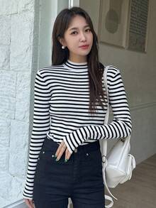 DAZY 女用條紋立領毛衣 - 黑與白 - 查看 3